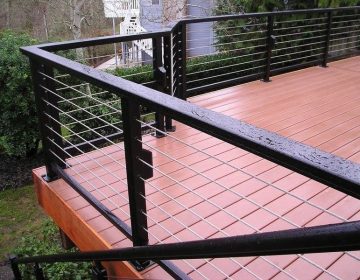 Cable railing 33