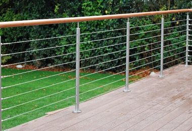 Cable-railing-round-posts-02