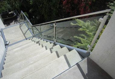 Glass railing 02
