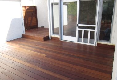 Hardwood deck 15