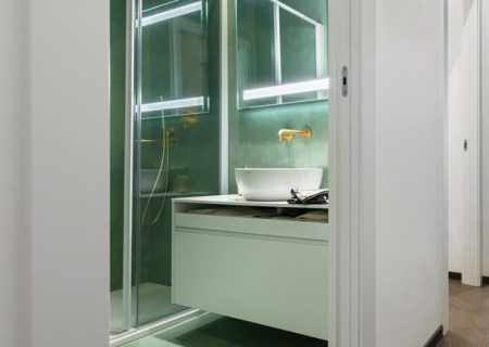 Vancouver09-BathroomRenovation01